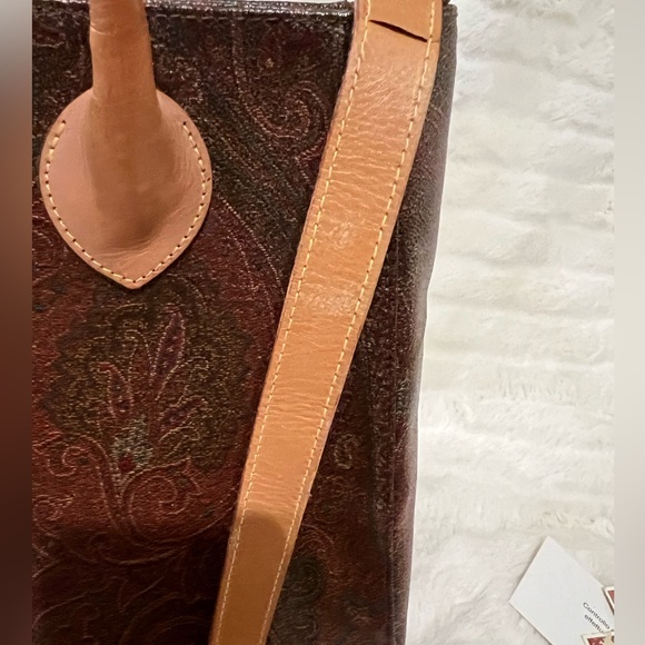 Etro Handbag with Shoulder/Crossbody Strap - Picture 14 of 15